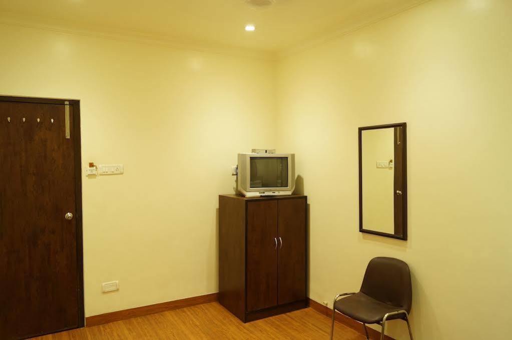 Hotel Kumkum Bombay Esterno foto